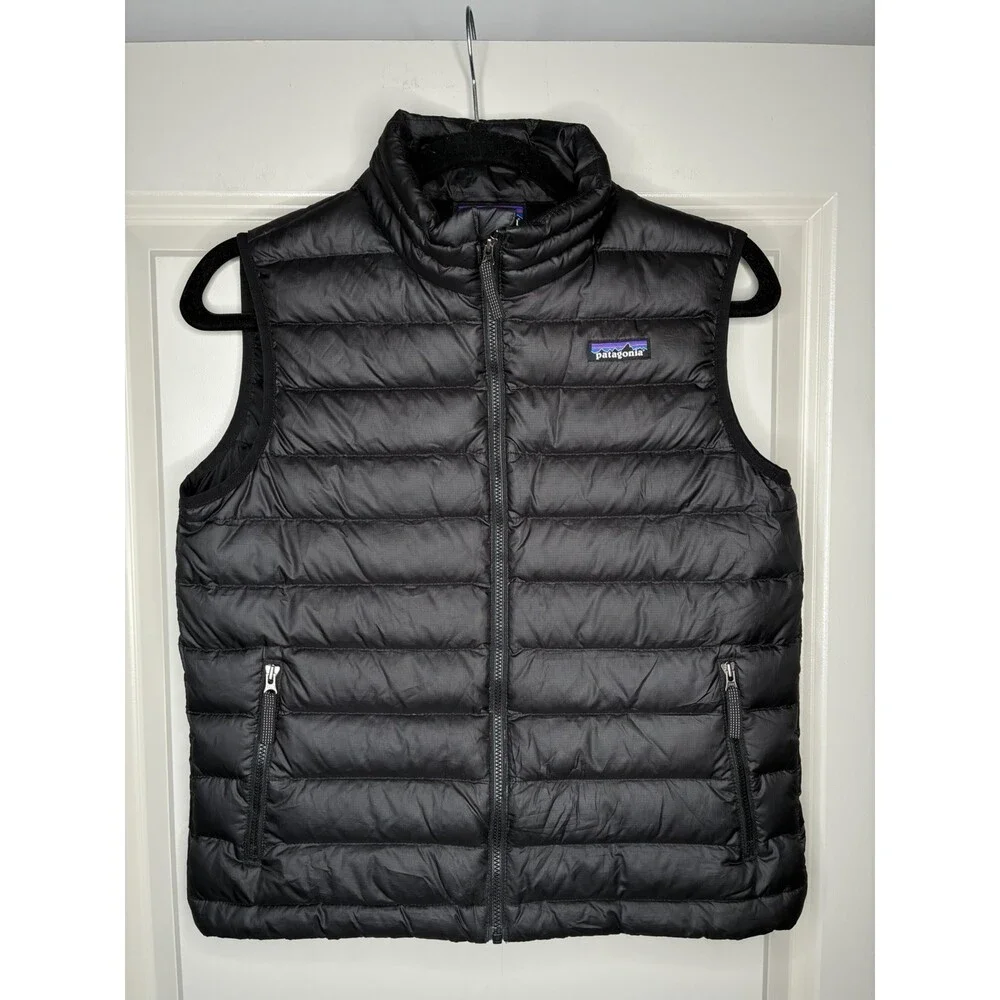 Patagonia Kids' Down Sweater Vest in Black Size Large